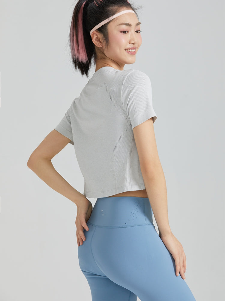 ショートバイタリティガールTシャツ - SLOLI