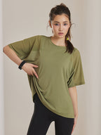 ゆったりメッシュ入り薄手Tシャツ - SLOLI